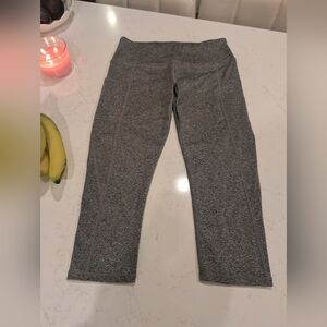 Women's Athlesiure Capris